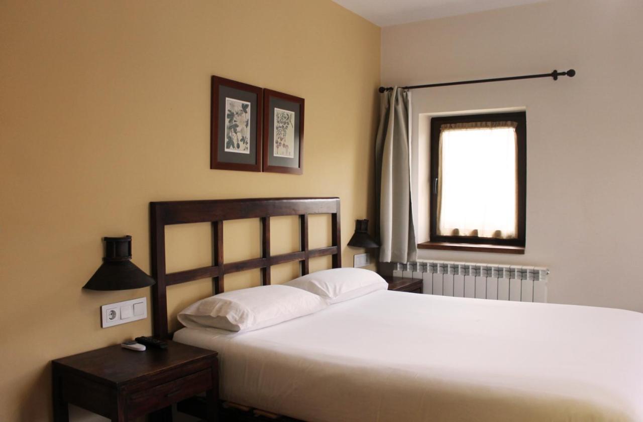 Hôtel Los Corrales De Soto à Soto Real Extérieur photo