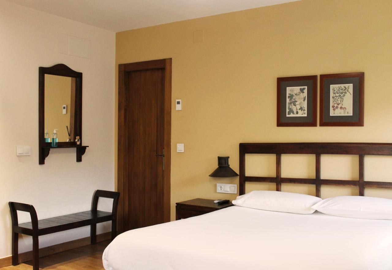 Hôtel Los Corrales De Soto à Soto Real Extérieur photo