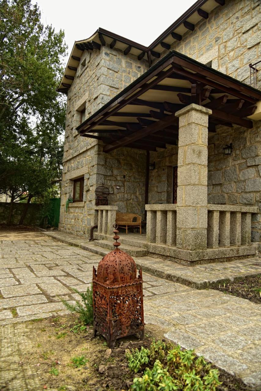 Hôtel Los Corrales De Soto à Soto Real Extérieur photo